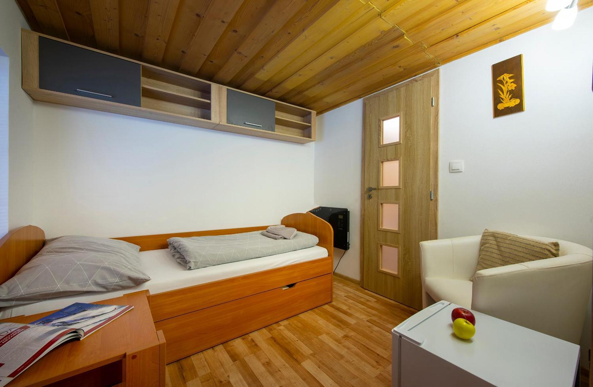 Wellness Vila Astra Stara Lesna Exterior photo