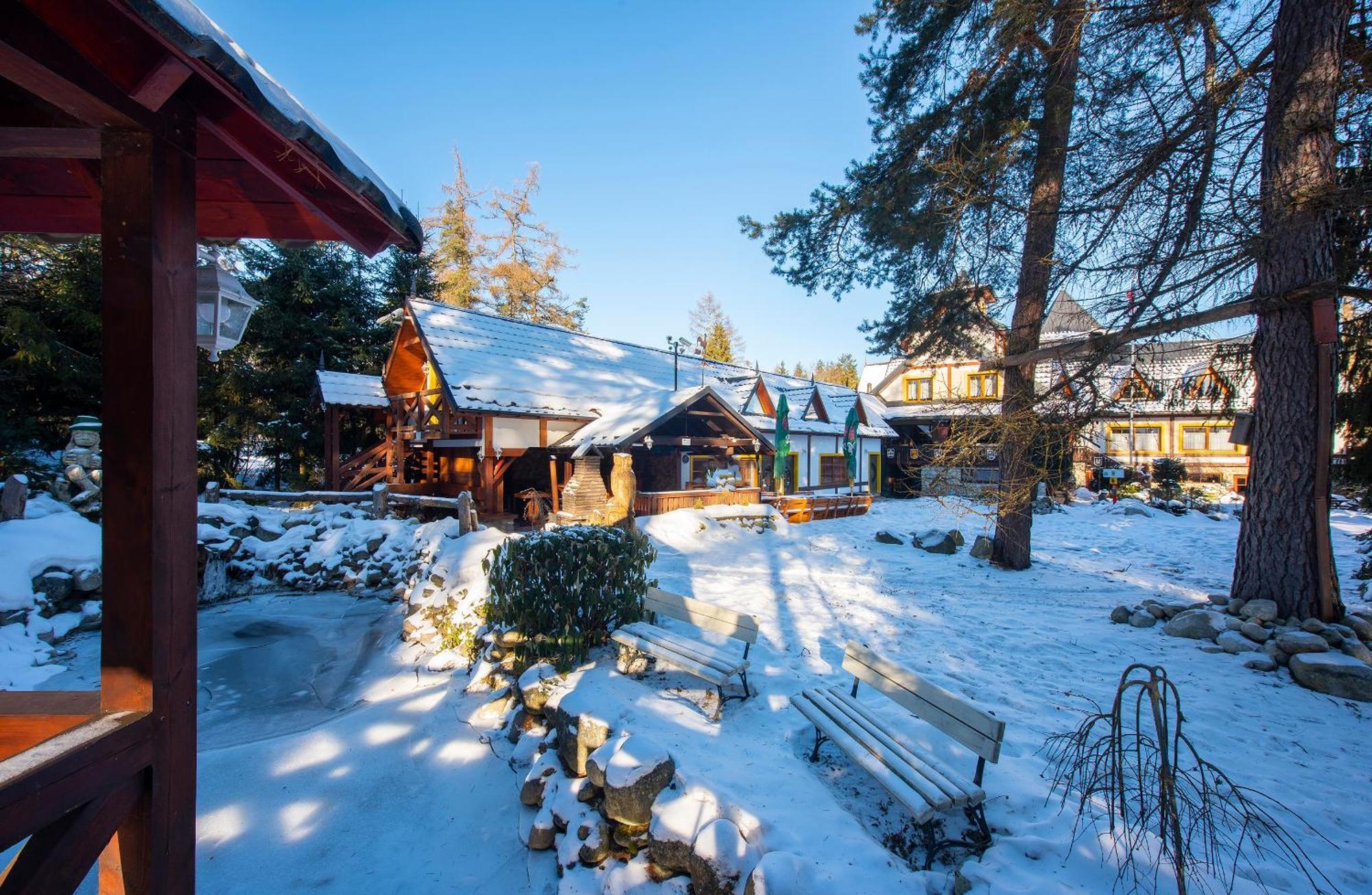 Wellness Vila Astra Stara Lesna Exterior photo
