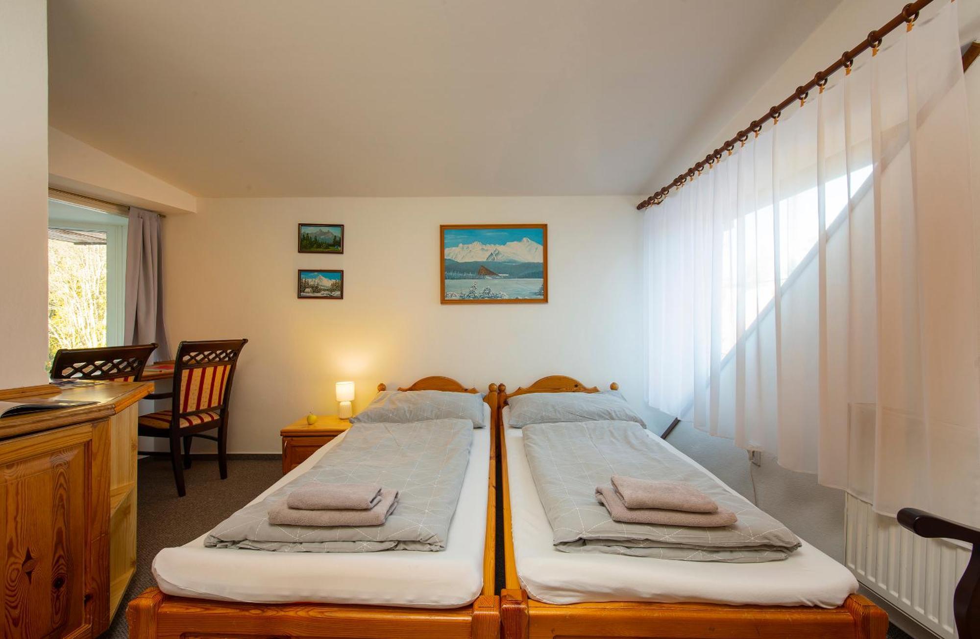 Wellness Vila Astra Stara Lesna Exterior photo
